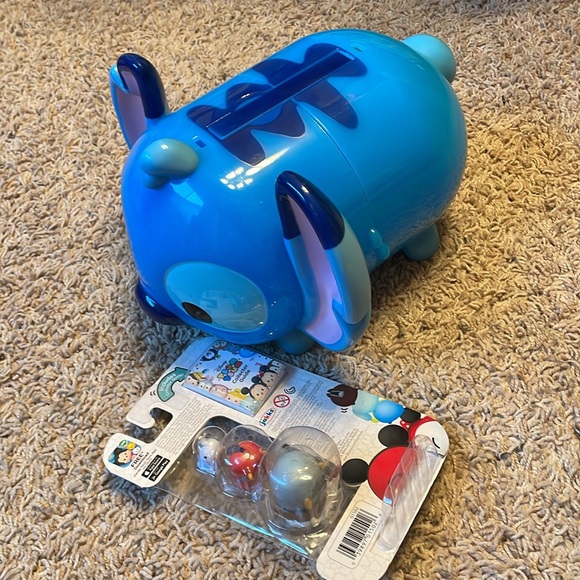 Stitch Tsum Tsum Rare Collectables case with some Tsum Tsum. - Picture 13 of 13